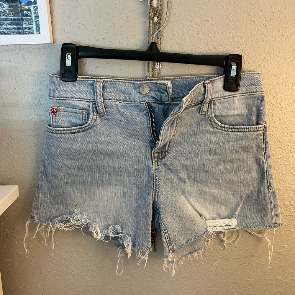 Hudson ripped Gracie Jean shorts